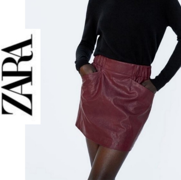 𝅺ZARA Faux Leather Mini Skirt - Picture 1 of 12